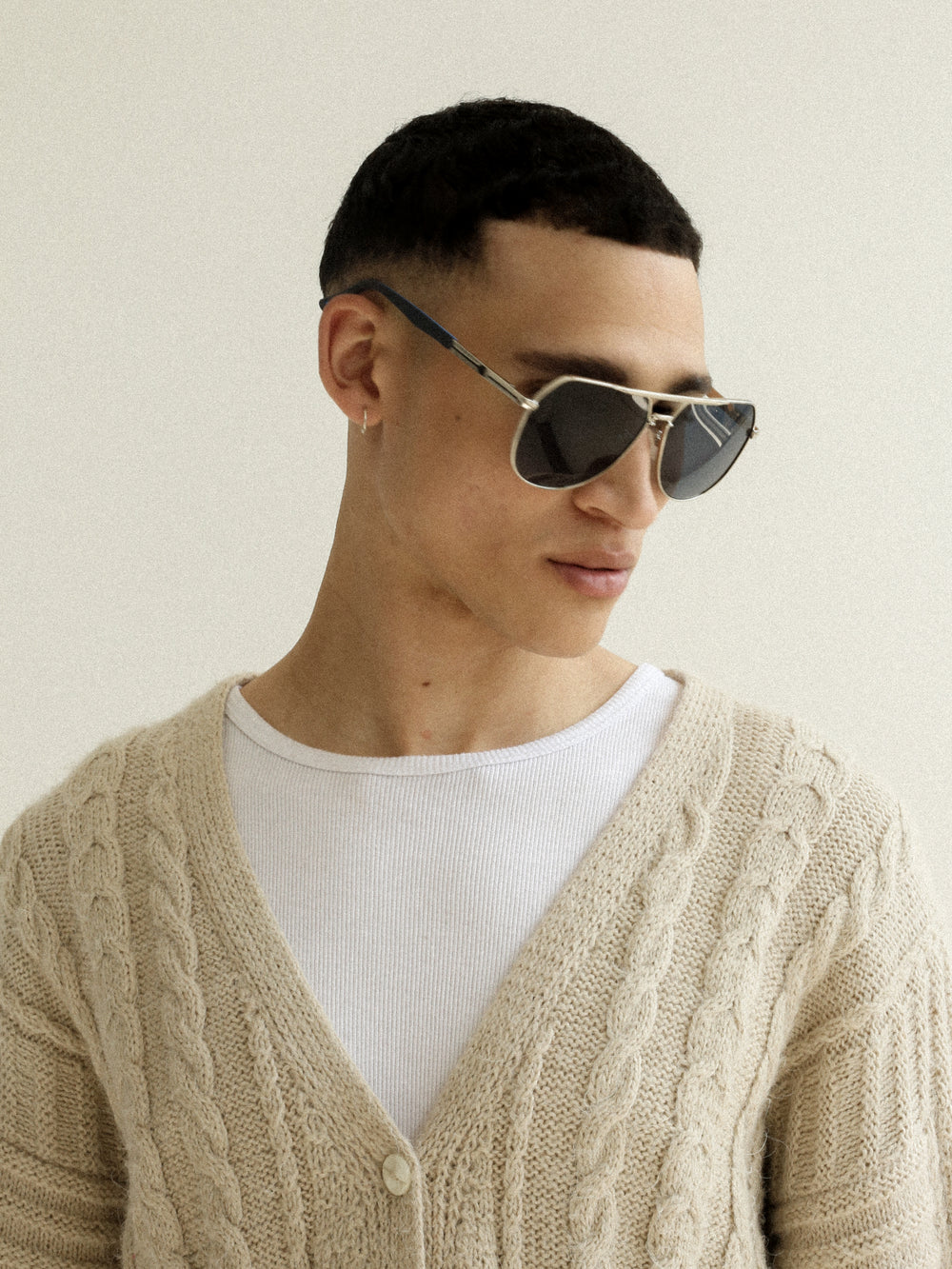 [aviator]-[sunglasses]-Superfine